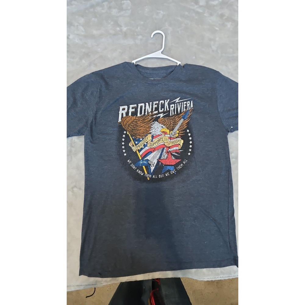 121-Redneck Riviera /John Rich XL